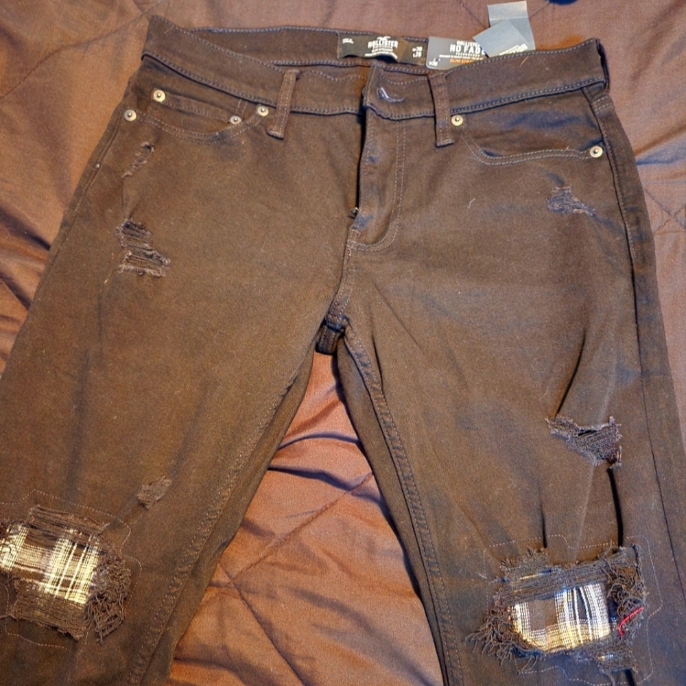 Hollister patched slim straight jeans